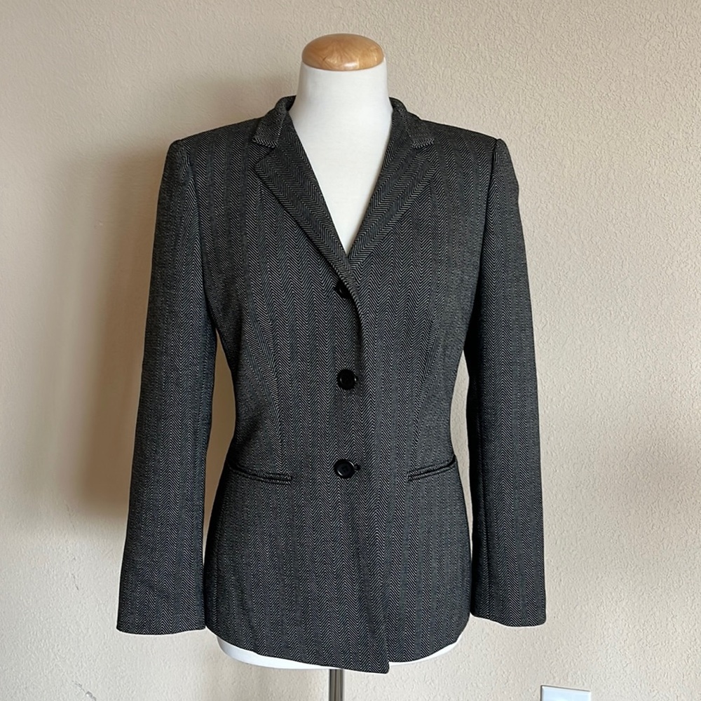 KASPER Women’s Grey Blazer with Pattern Size 6
